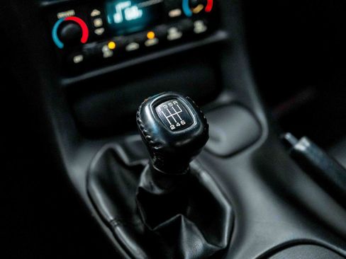 Used 2004 Chevrolet Corvette Z06 w/ Z06 Preferred Equipment Group image 66