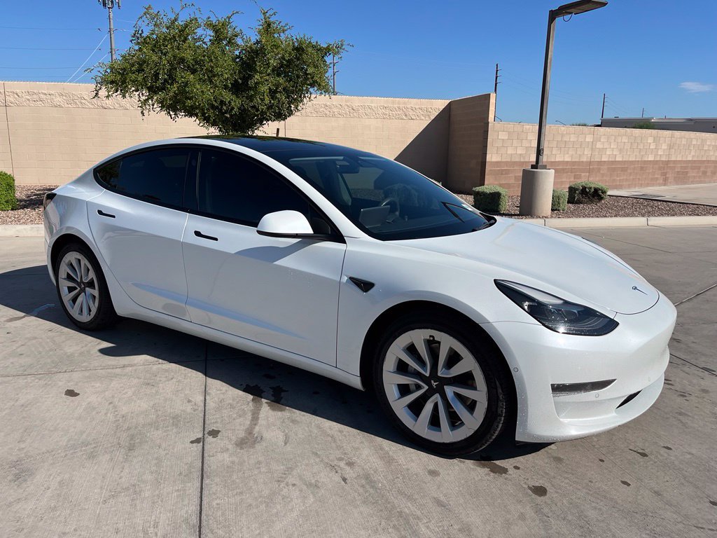Used 2022 Tesla Model 3 Long Range AWD/4WD image 3