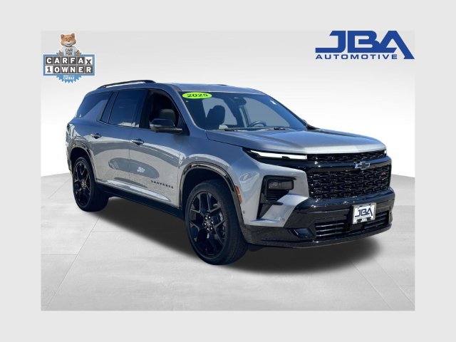 Certified 2025 Chevrolet Traverse RS w/ LPO, Floor Liner Package AWD/4WD image 1