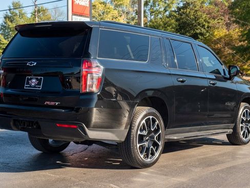 Used 2023 Chevrolet Suburban RST image 33