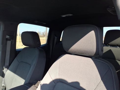 Used 2023 Chevrolet Colorado LT w/ LT Convenience Package II image 18