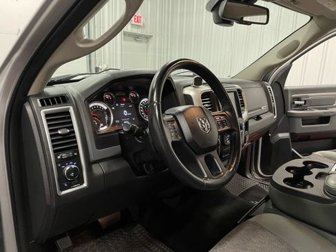 Used 2017 RAM 1500 Big Horn image 32