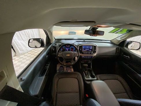 Used 2021 Chevrolet Colorado Z71 image 33