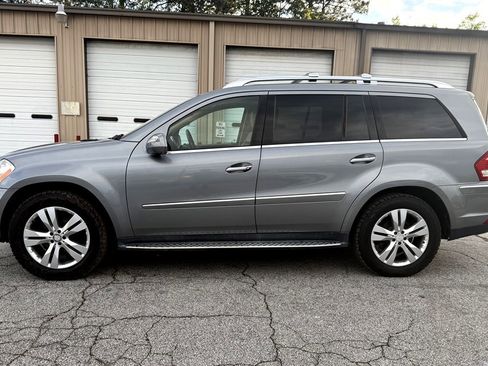 Used 2010 Mercedes-Benz GL 450 4MATIC w/ Premium 1 Pkg image 5