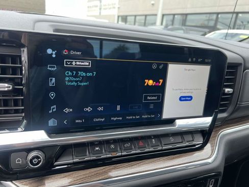 Used 2023 Chevrolet Silverado 1500 RST w/ Convenience Package II AWD/4WD image 24