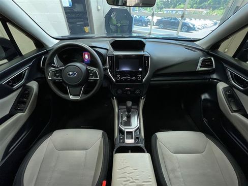Used 2022 Subaru Forester AWD/4WD image 25