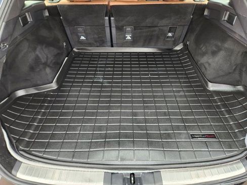 Used 2025 Toyota Crown Signia image 39