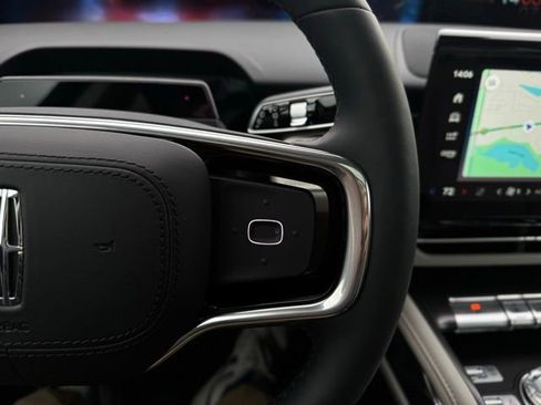 New 2026 Lincoln Nautilus Reserve w/ Jet Appearance Package image 28