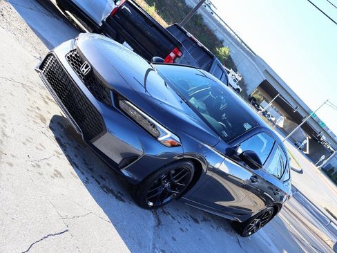 Certified 2025 Honda Civic Sport image 3