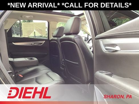 Used 2019 Cadillac XT5 Luxury FWD image 13