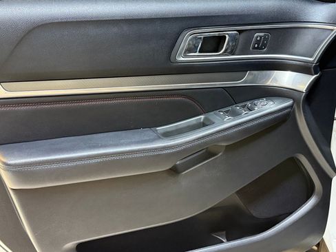 Used 2016 Ford Explorer Sport w/ Equipment Group 401A image 13