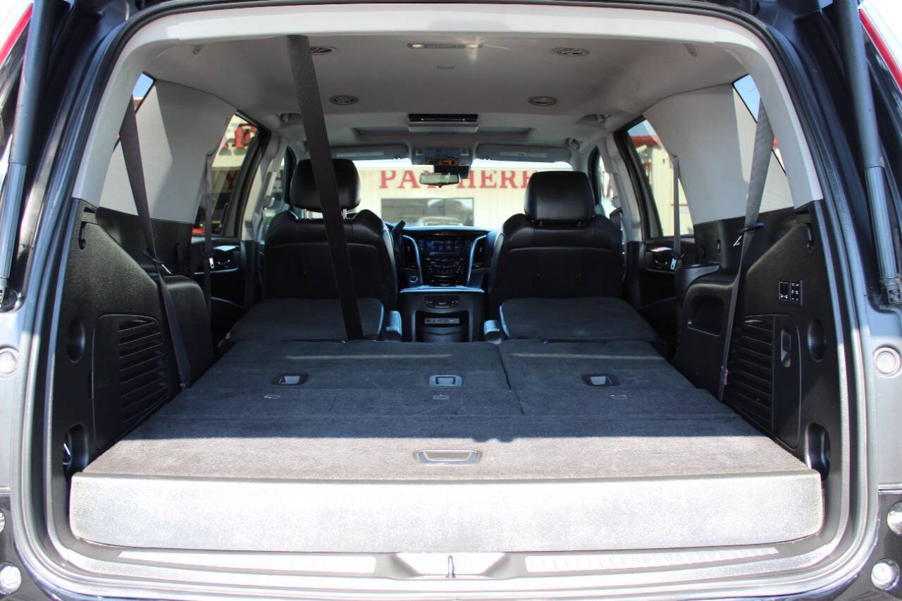 Used 2017 Cadillac Escalade Premium Luxury RWD image 15