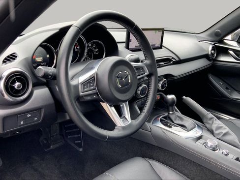 Used 2024 MAZDA MX-5 Miata Grand Touring w/ Weather Package RWD image 18