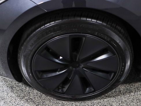 Used 2024 Tesla Model 3 Long Range image 11