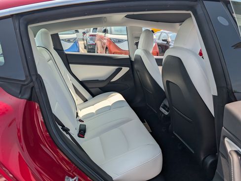 Used 2018 Tesla Model 3 Performance AWD/4WD image 12