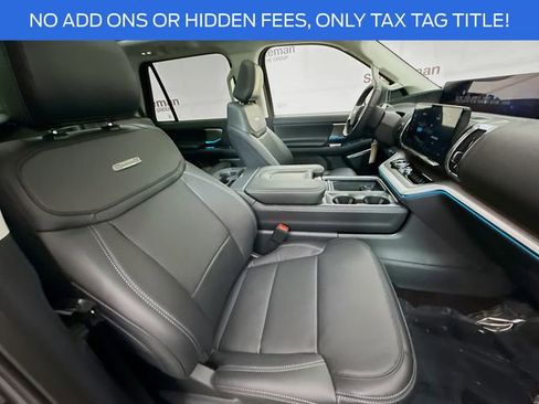 New 2025 Ford Expedition Platinum w/ Driver's Package image 31