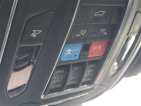 New 2026 Jeep Grand Cherokee L Limited AWD/4WD image 30
