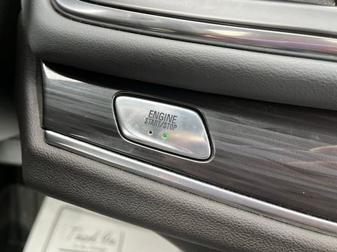 Used 2022 Buick Enclave Premium w/ Experience Buick Package AWD/4WD image 36