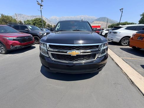 Used 2020 Chevrolet Suburban LT AWD/4WD image 9