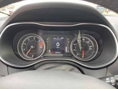 Used 2019 Jeep Cherokee Altitude image 18