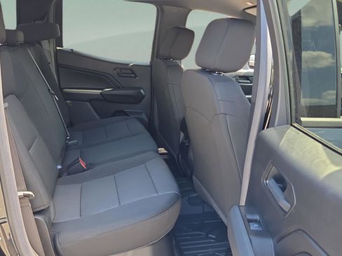 New 2026 Chevrolet Colorado Trail Boss AWD/4WD image 14