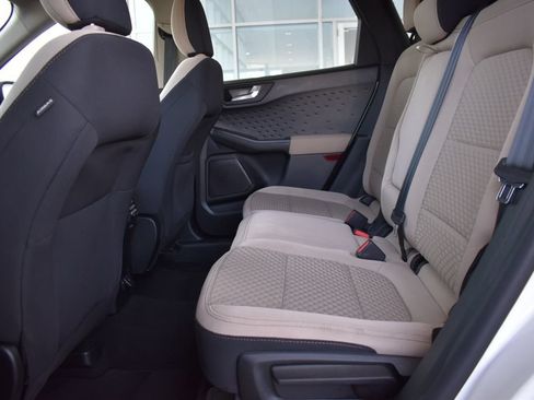 Used 2020 Ford Escape SE FWD image 15