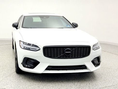 Used 2020 Volvo S90 T6 R-Design w/ Protection Package Premier image 2