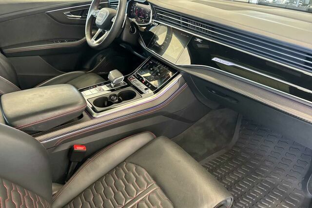 Used 2021 Audi RS Q8 w/ Carbon Optic Package AWD/4WD image 16