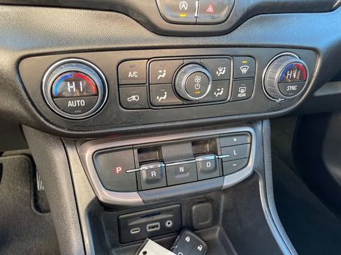 Used 2024 GMC Terrain AT4 w/ Tech Package image 36