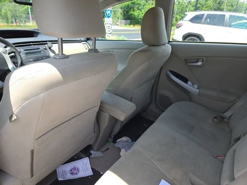 Used 2011 Toyota Prius Two FWD image 15