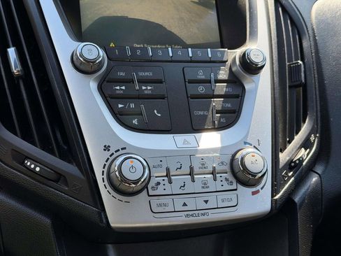 Used 2016 Chevrolet Equinox LT w/ Convenience Package FWD image 5