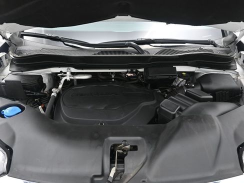 Used 2021 Honda Pilot Touring image 11