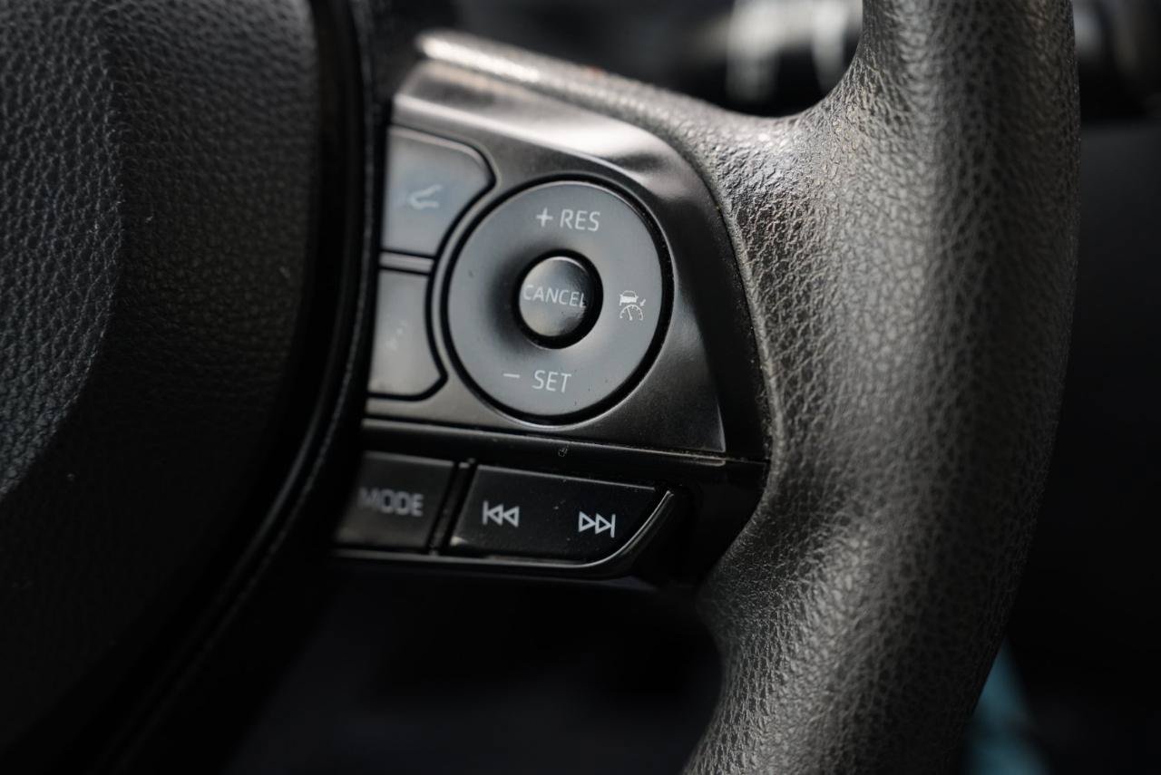 Used 2020 Toyota Corolla LE FWD image 16