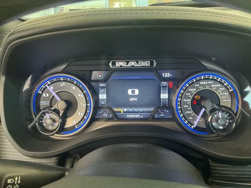 Used 2021 RAM 1500 Limited AWD/4WD image 10