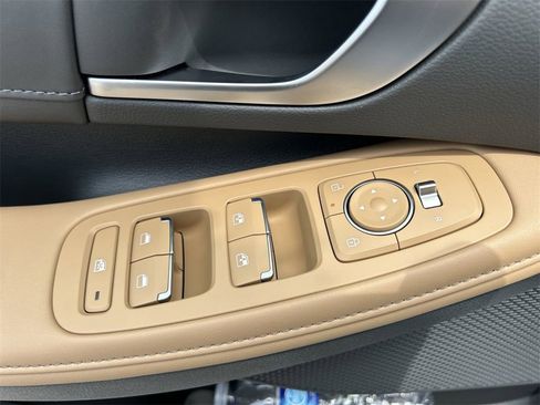 New 2025 Hyundai Sonata Limited image 21