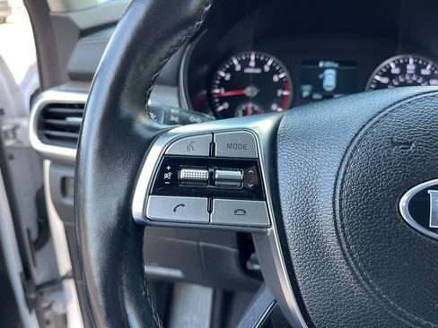Used 2021 Kia Telluride EX image 17