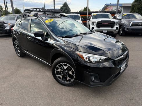 Used 2019 Subaru Crosstrek 2.0i Premium w/ Popular Package #2 AWD/4WD image 3