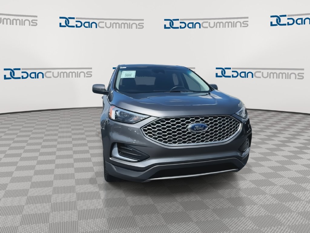 Used 2024 Ford Edge SEL AWD/4WD image 3