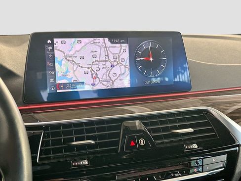 Used 2019 BMW 530i xDrive w/ Convenience Package AWD/4WD image 13