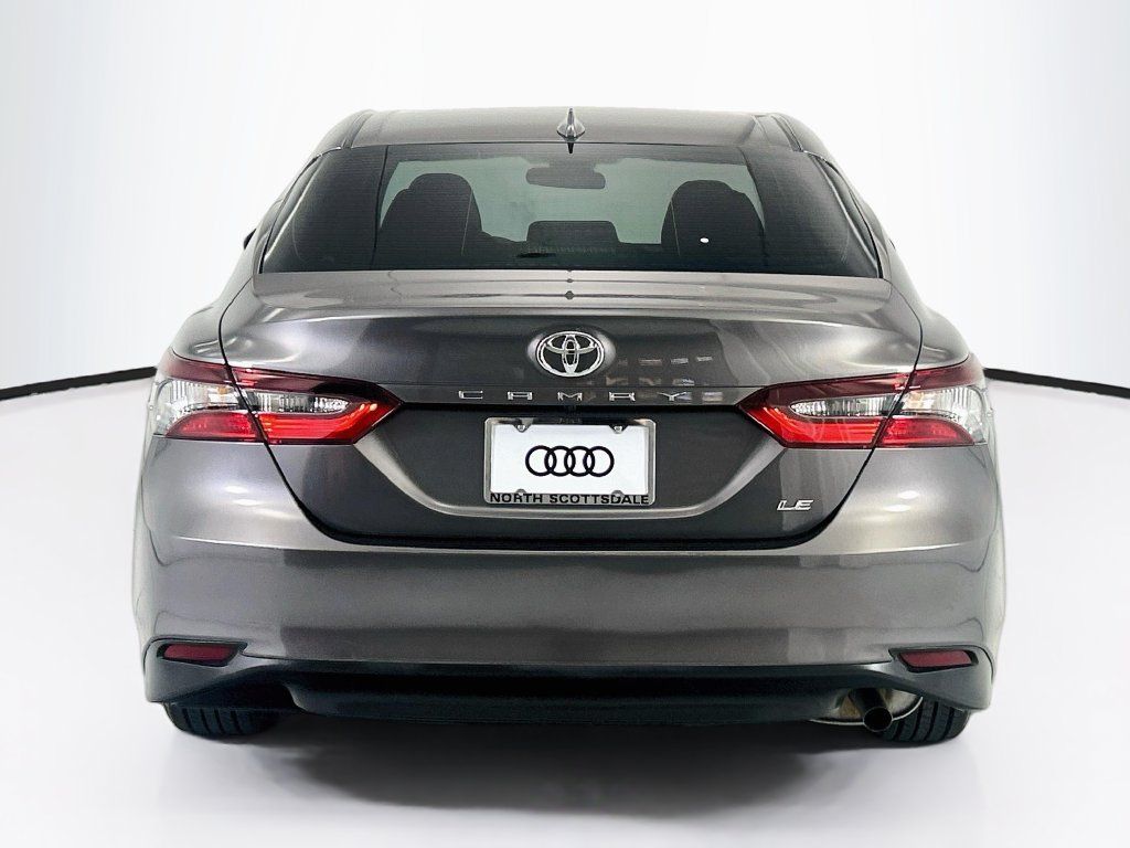 Used 2024 Toyota Camry LE FWD image 6
