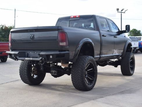 Used 2017 RAM 2500 Laramie w/ Sport Appearance Group image 4