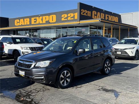Used 2017 Subaru Forester 2.5i Premium w/ All-Weather Package AWD/4WD image 1