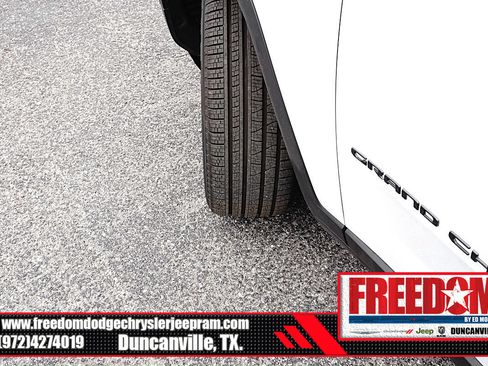 New 2026 Jeep Grand Cherokee L Limited w/ Limited Altitude Package AWD/4WD image 44