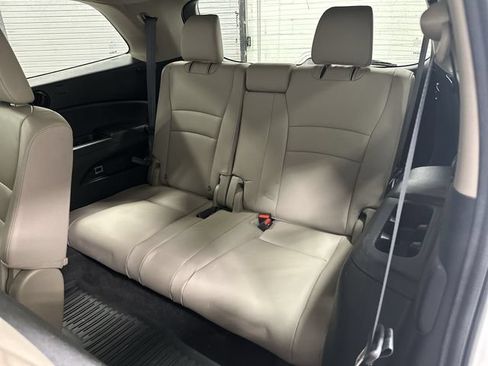 Used 2022 Honda Pilot EX-L image 16