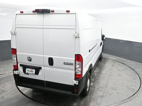 Used 2025 RAM ProMaster 2500 w/ Convenience Group FWD image 26
