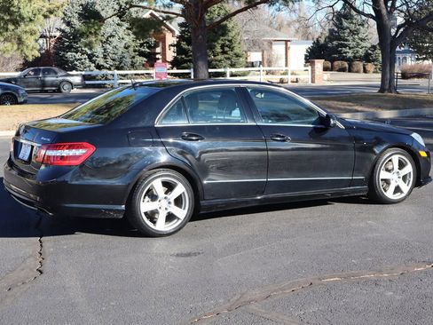 Used 2011 Mercedes-Benz E 350 4MATIC image 4