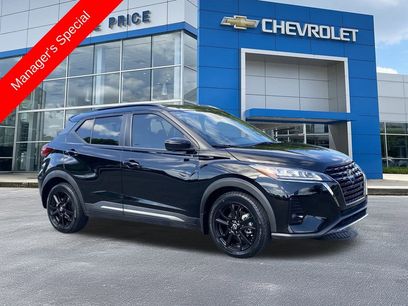 Used 2022 Nissan Kicks SR w/ Premium Package