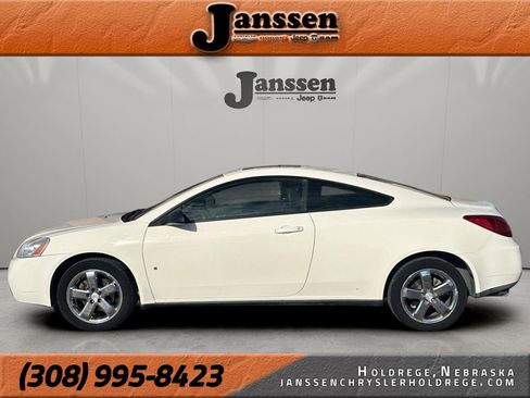 Used 2008 Pontiac G6 GT w/ Premium Package FWD image 1