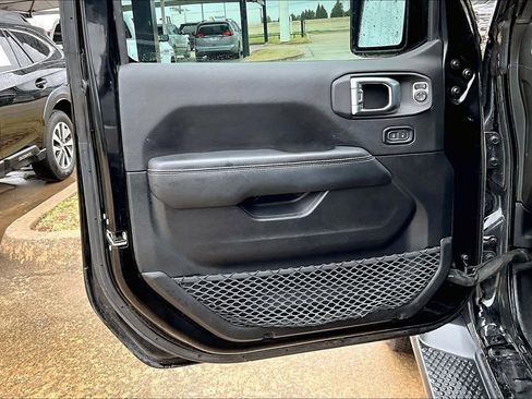 Certified 2023 Jeep Wrangler Sahara image 20