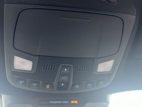 Used 2022 Ford Expedition Platinum image 28